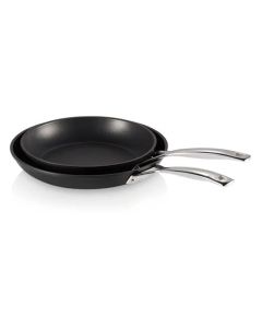 Jogo de 2 Frigideiras Rasas 24 e 28 cm Unico Le Creuset 1